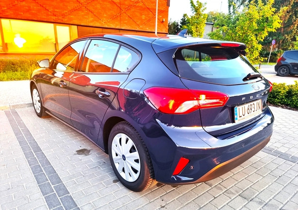 Ford Focus cena 39700 przebieg: 175998, rok produkcji 2019 z Warszawa małe 301